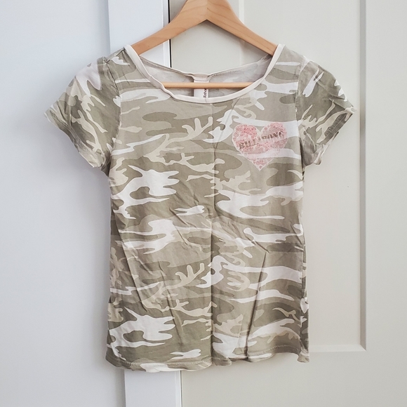 Billabong Short Sleeve Top - Picture 1 of 3